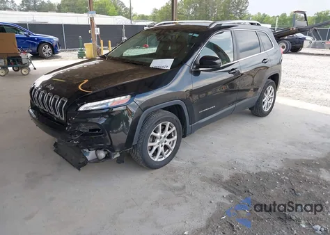2015 Jeep Cherokee Latitude z USA, uszkodzony, nr VIN 1C4PJLCS9FW720901